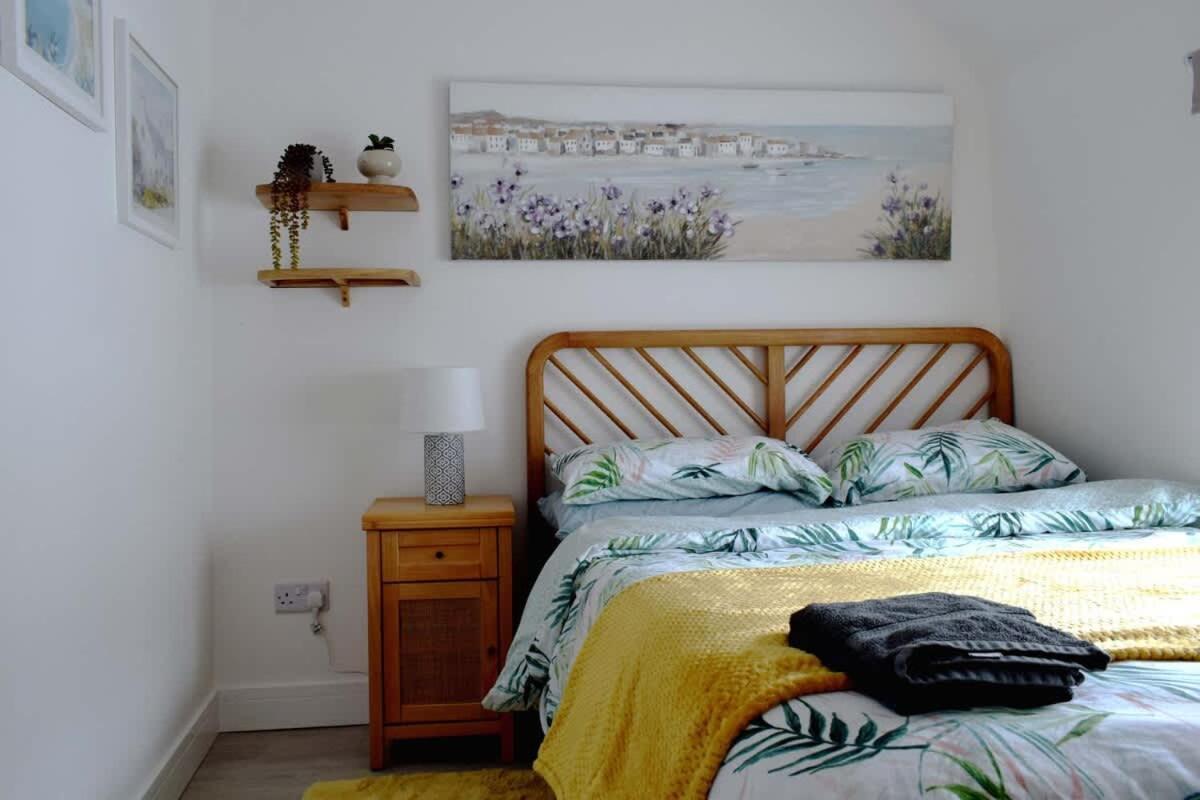 Breathtaking High Street Townhouse With Stunning Sea Views At 'The Old Fishermans Townhouse' Falmouth Dış mekan fotoğraf